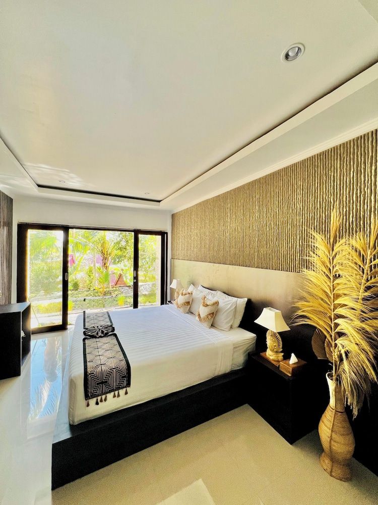 Superior Suite, Park View