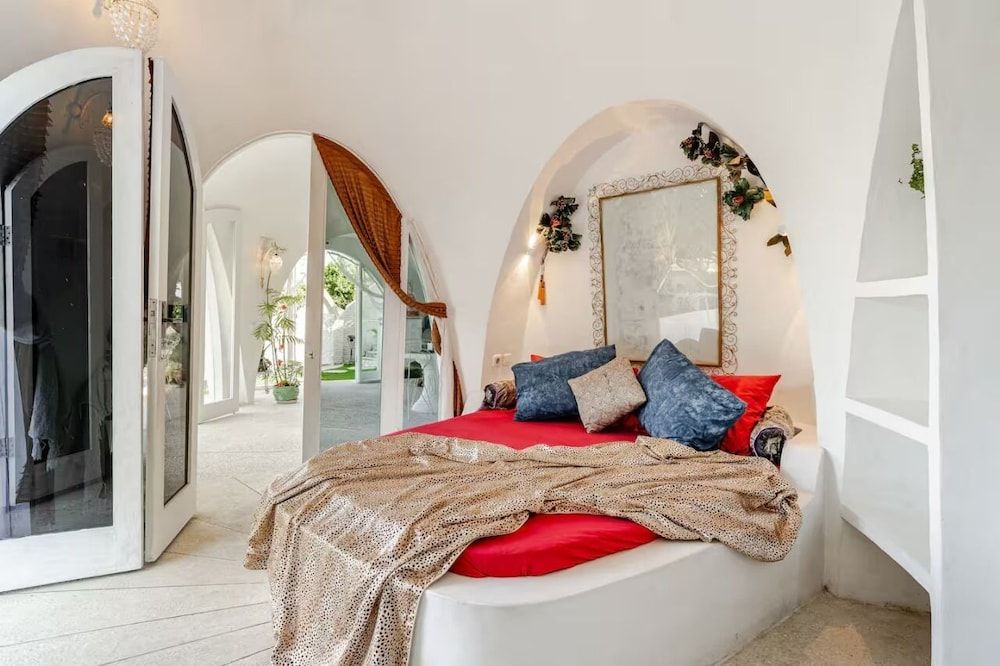 Romantic Villa