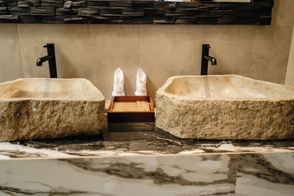 Lawangkala Resort by ARM One Hundred Family Villa, Pool View 6