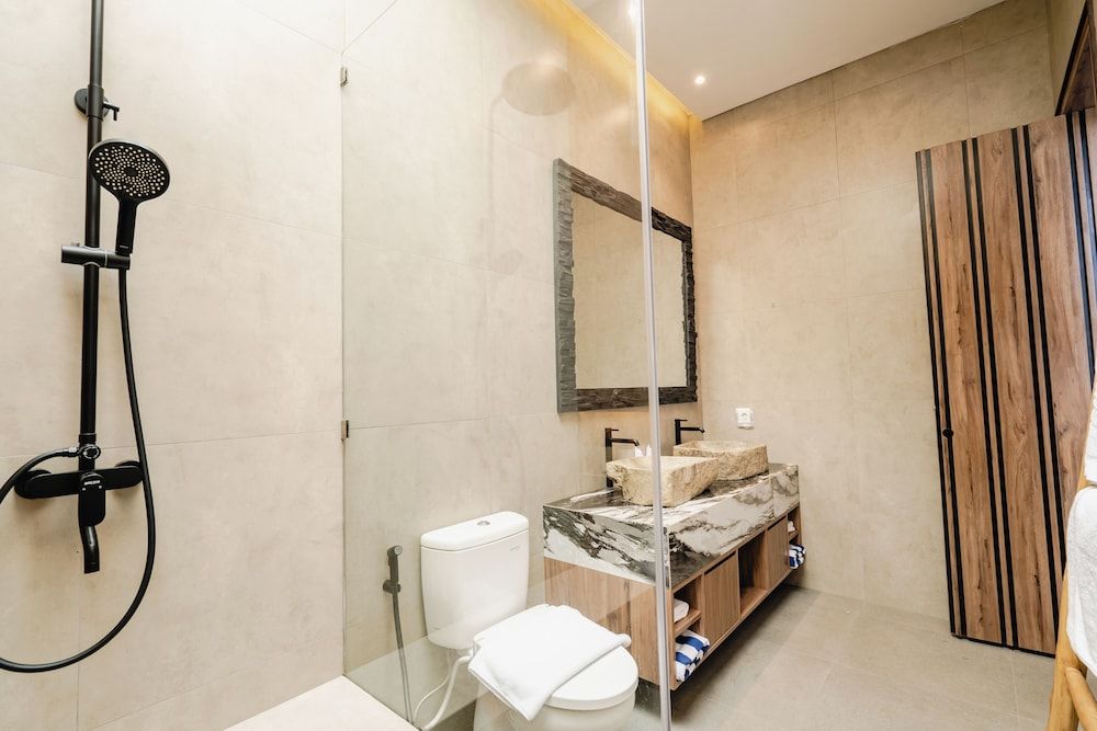 Lawangkala Resort by ARM One Hundred Family Villa, Pool View 4