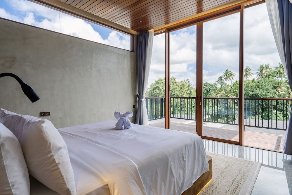 Lawangkala Resort by ARM One Hundred Premium Room 2