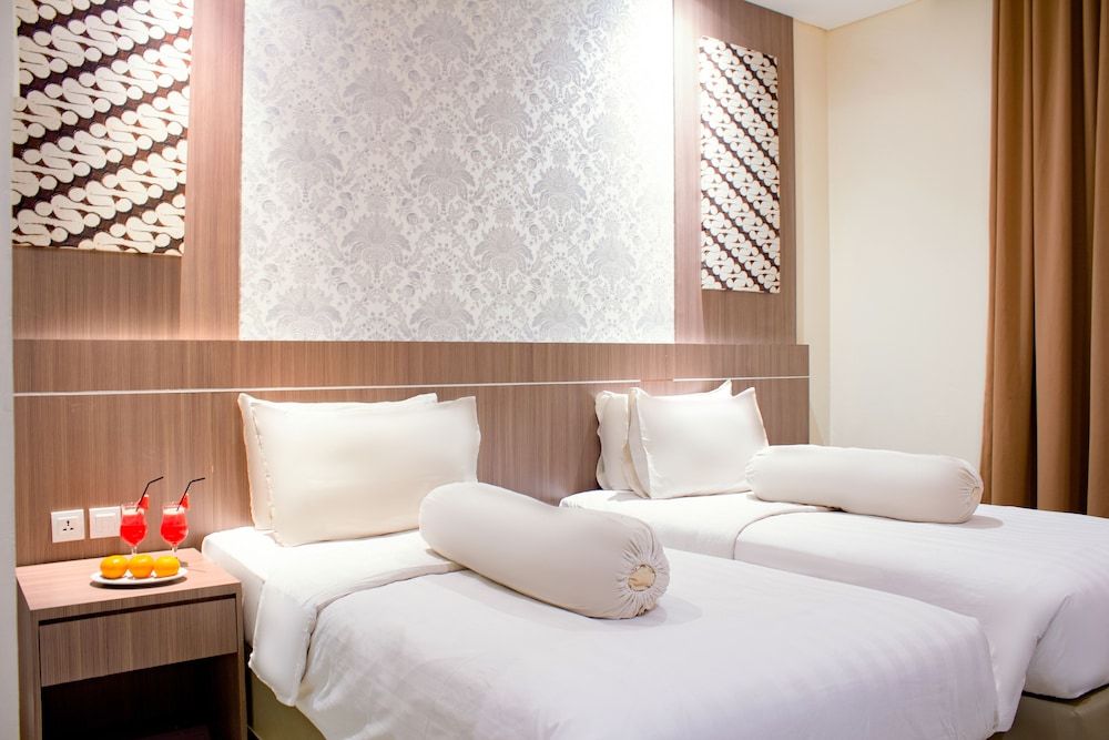 Nevada Hotel Ketapang Superior Double Room 3