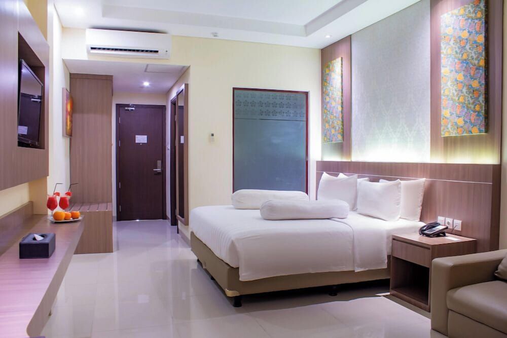Nevada Hotel Ketapang Superior Double Room 2