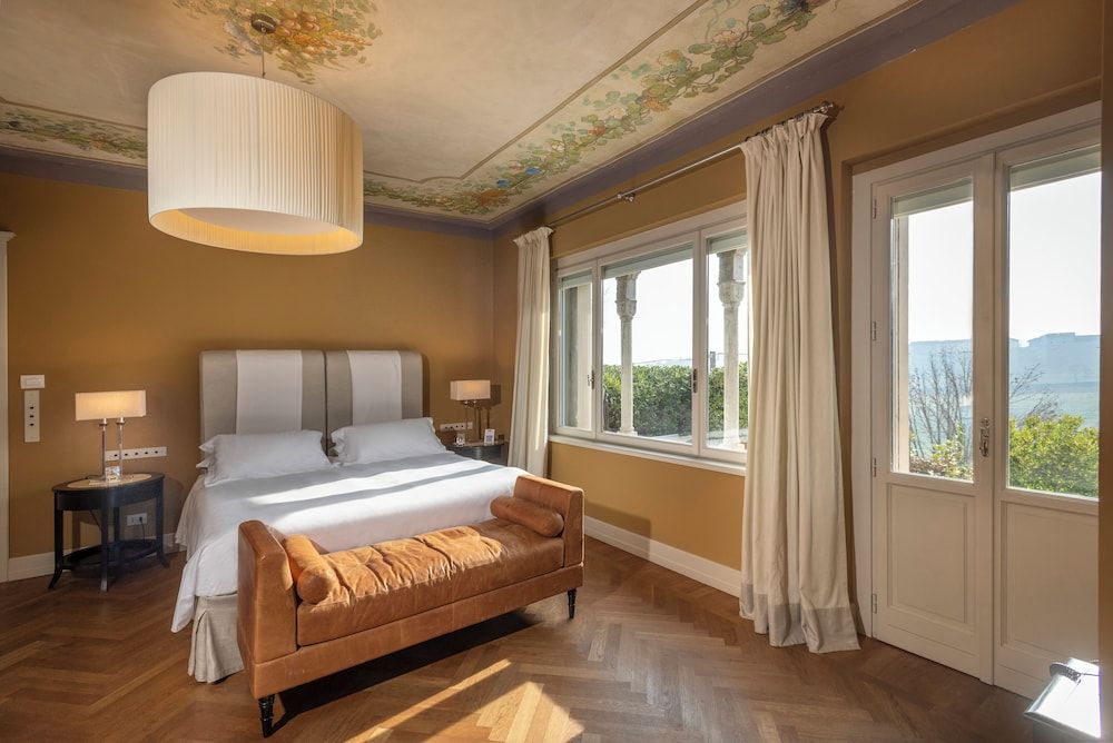 Junior Double Room