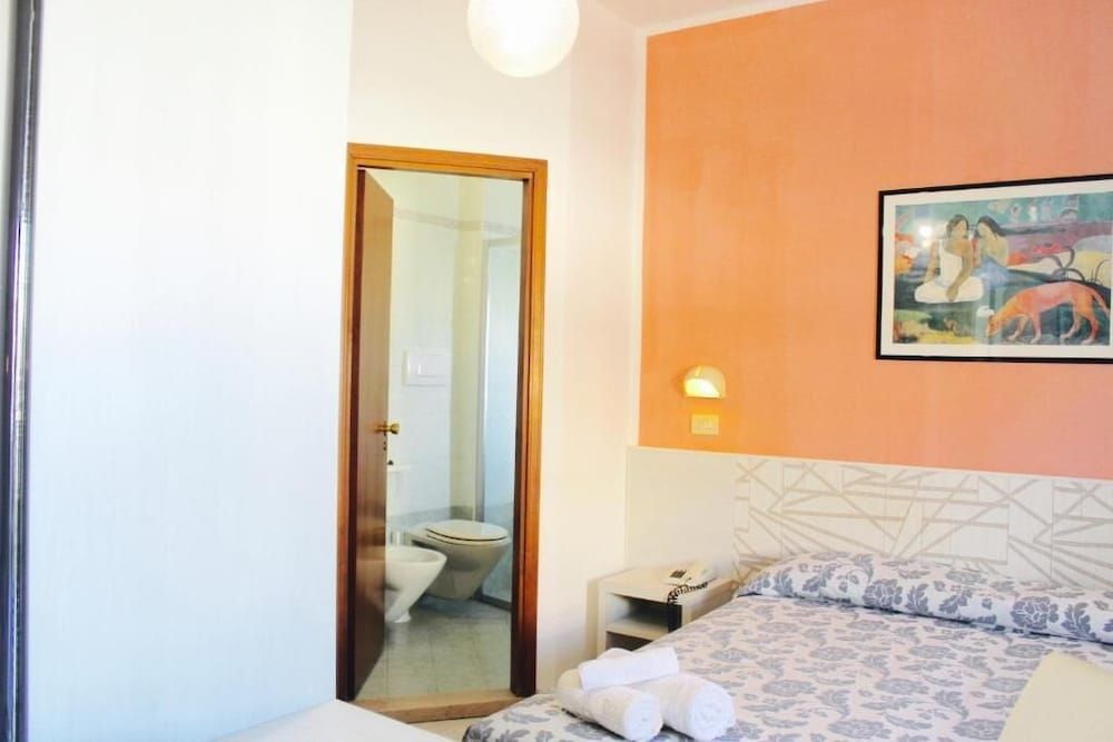 Hotel President Camera DUS / Matrimoniale / Due Letti Standard Con Balcone 5