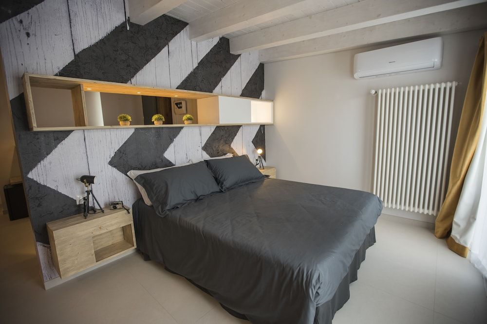 Albergo Diffuso Dimora Rossi Suite Superior Double Room, City View