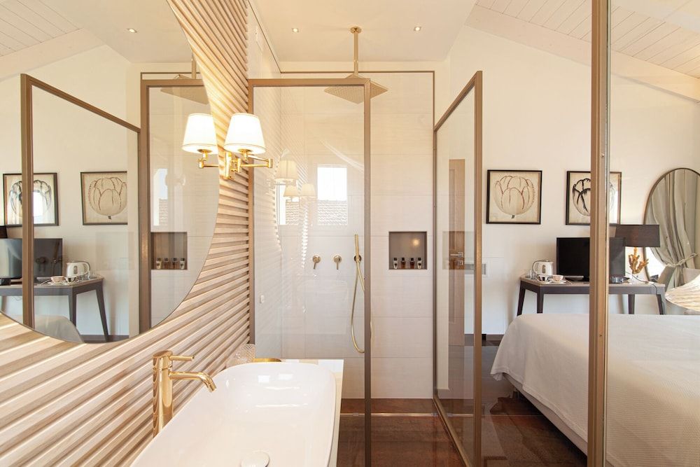 Villa Francesca Relais Romantic Double Room, Hill View 4