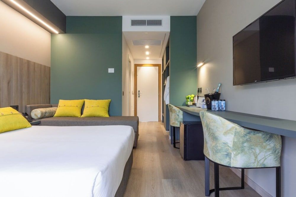 Comfort Double or Twin Room, Balcony
