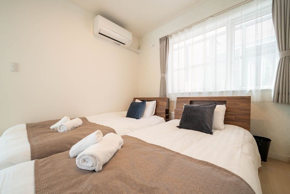 THE LUNA LOUNGE Family Villa 14