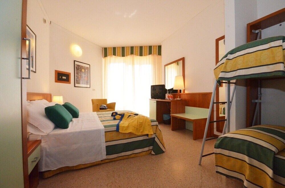 Quadruple Room, Balcony