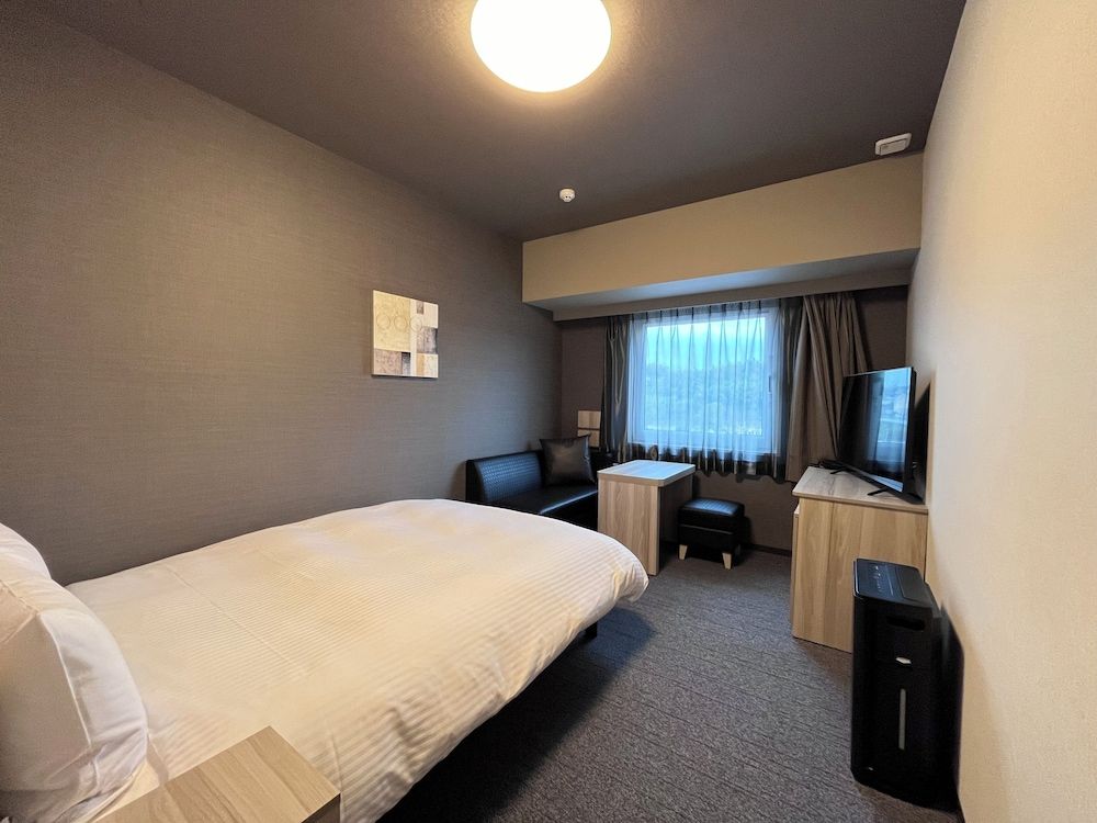Standard Semi Double Room, Non Smoking