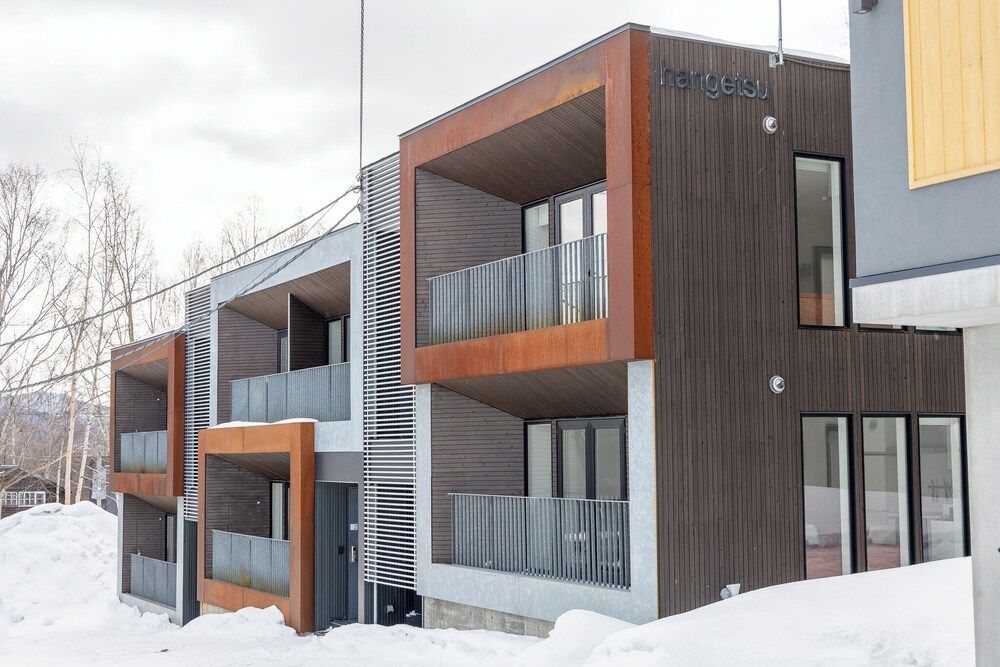 Hangetsu Niseko