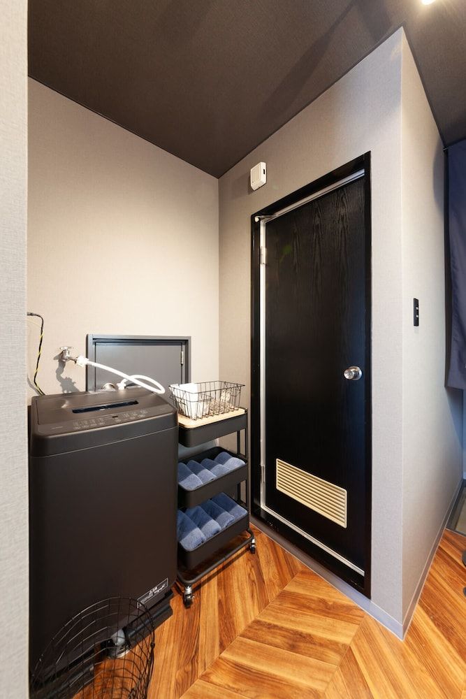 Classic Single Room (403)