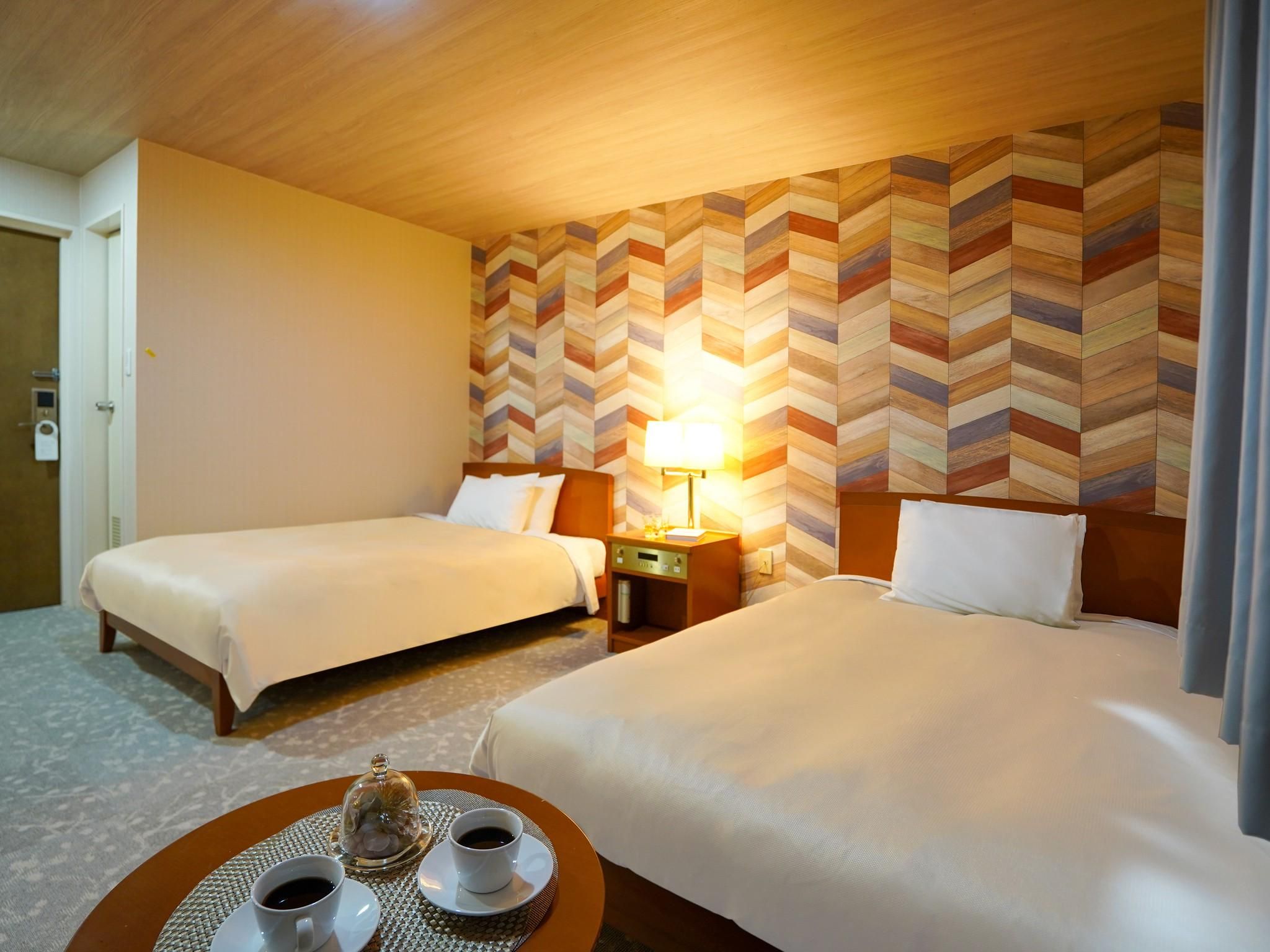 Twin Room - Newly Renovated, Smoking, E-Cigarettes Only