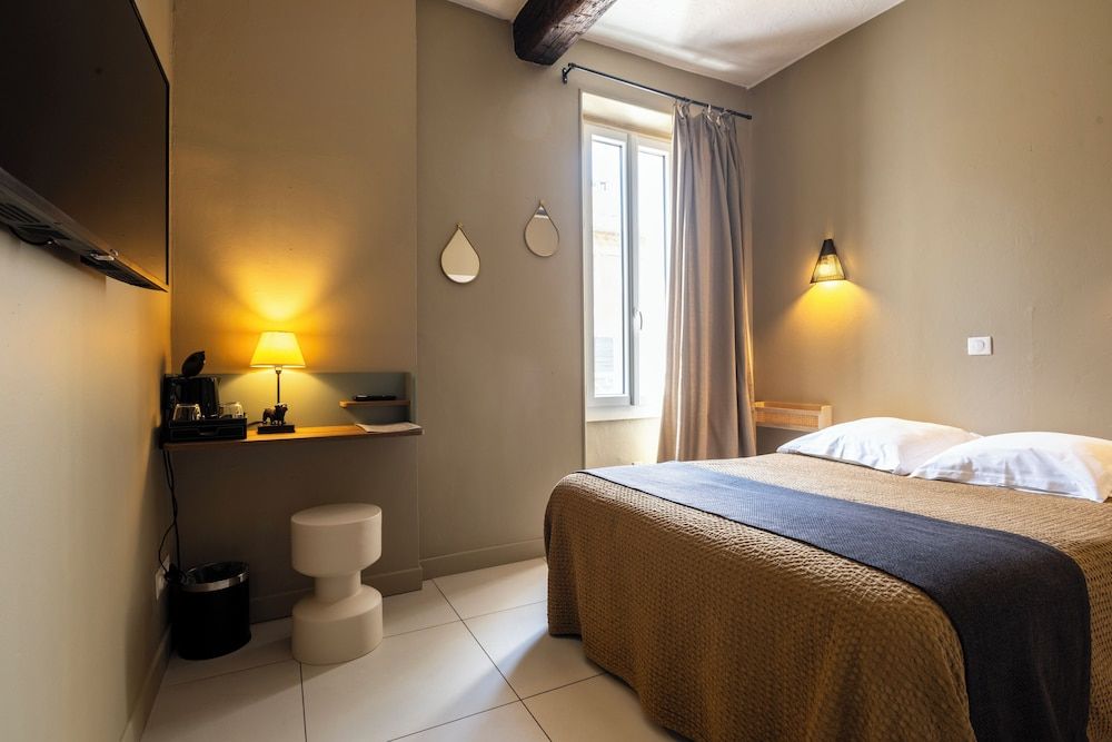 Basic Double Room
