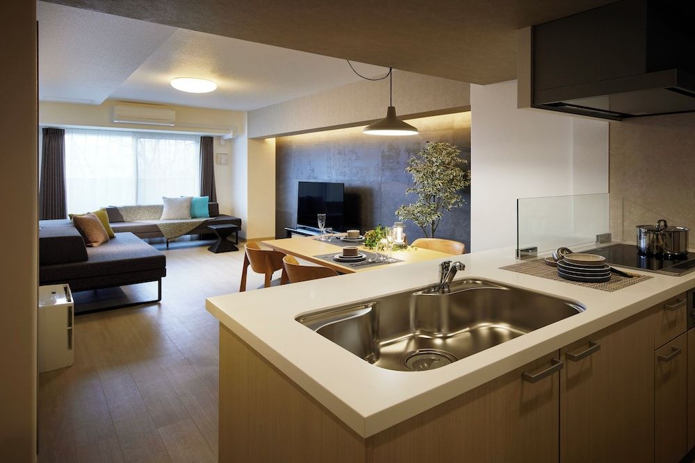 Minn Kitahiroshima Station East Executive Apartment, 2 Bedrooms, Sauna 8