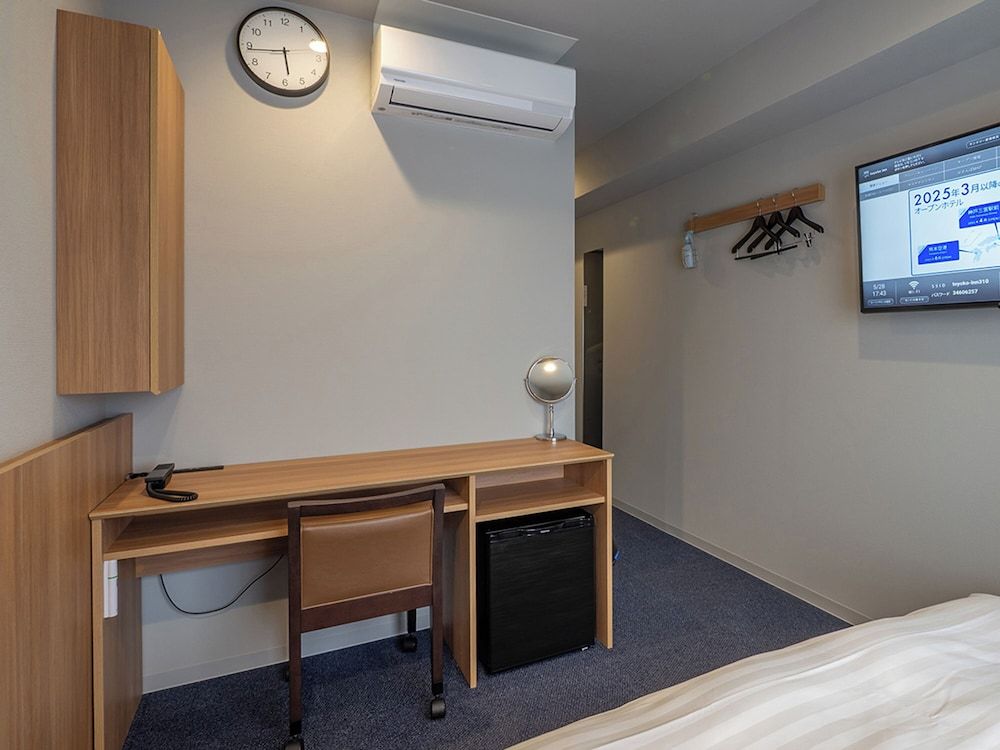 Wide Space Single Room, Non Smoking