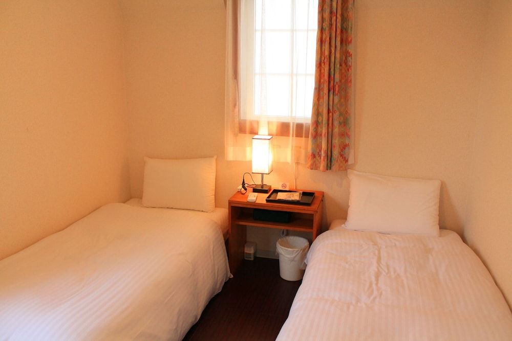 City Double Room, 2 Twin Beds, Non Smoking, Courtyard Area