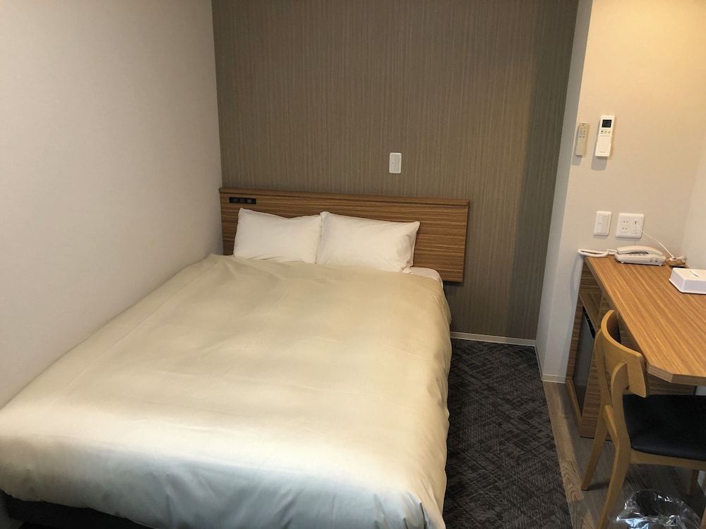 Basic Double Room