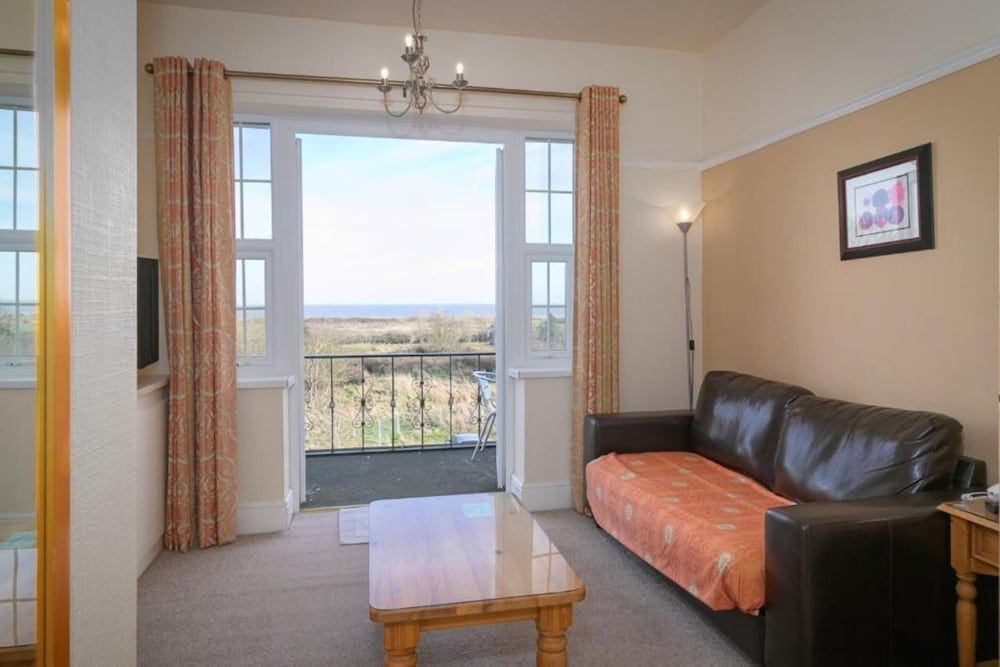 Skegness The Royal Hotel Executive Double Room, Balcony, Sea View 6