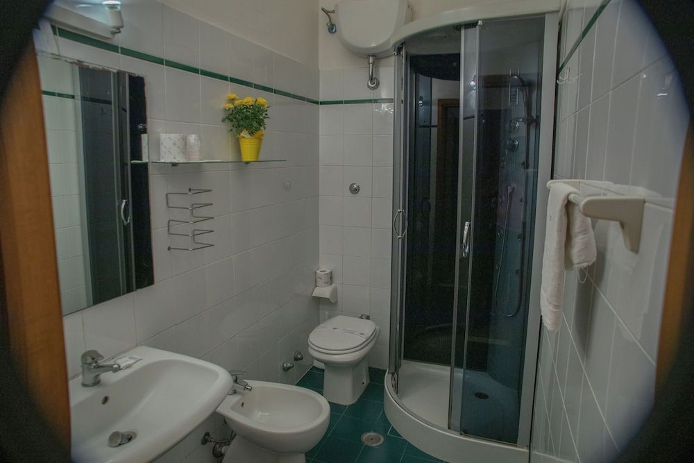 HOTEL ARISTON Classic Double or Twin Room 27