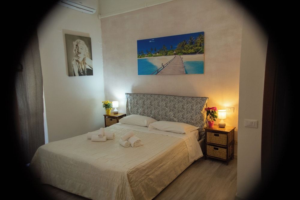 HOTEL ARISTON Classic Double or Twin Room 22