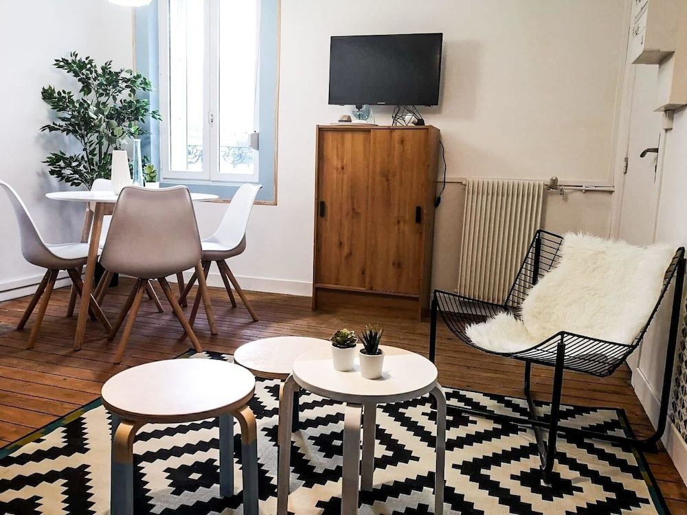 Sacrés Apparts Design Apartment, City View 10