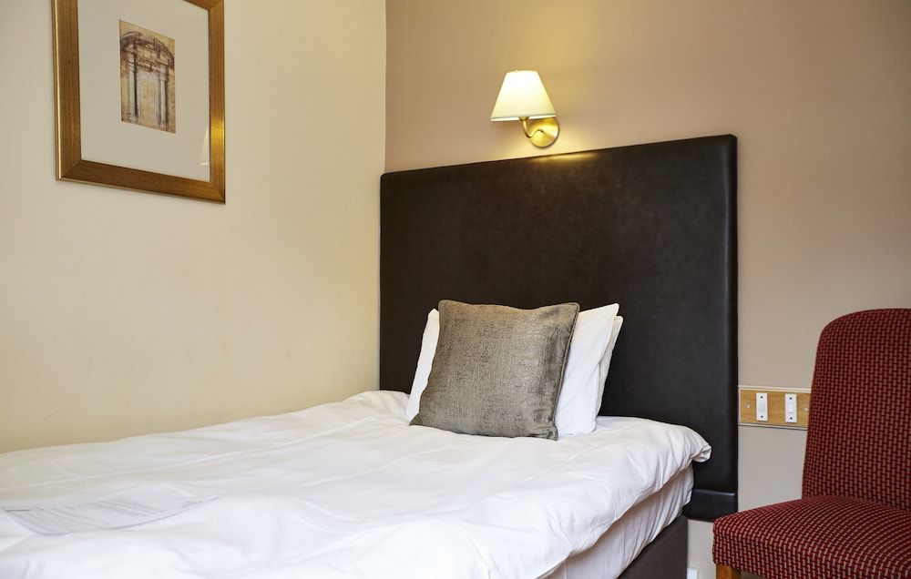 White Hart Hotel by Greene King Inns Single Room