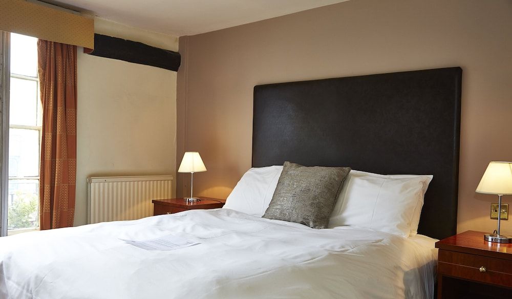 White Hart Hotel by Greene King Inns Double Room 2