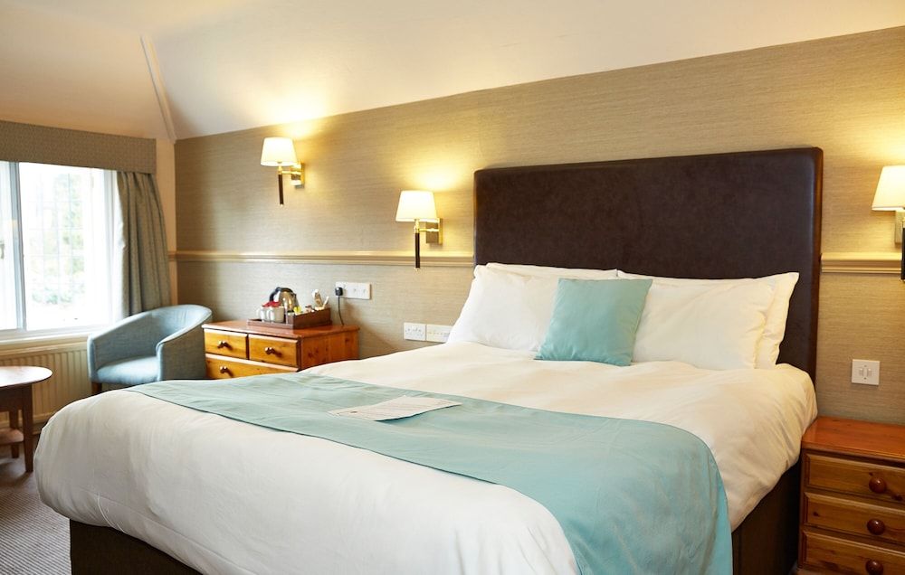 Dog House by Greene King Inns Double Room