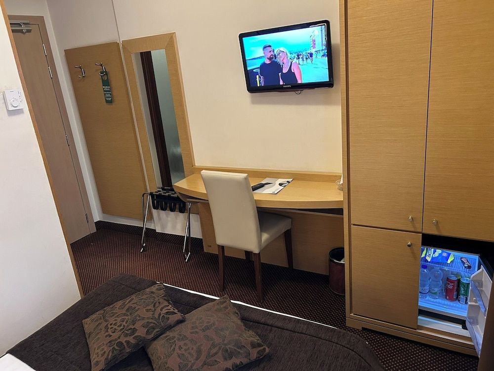 Vittoria Hotel Smart-Small Double 4