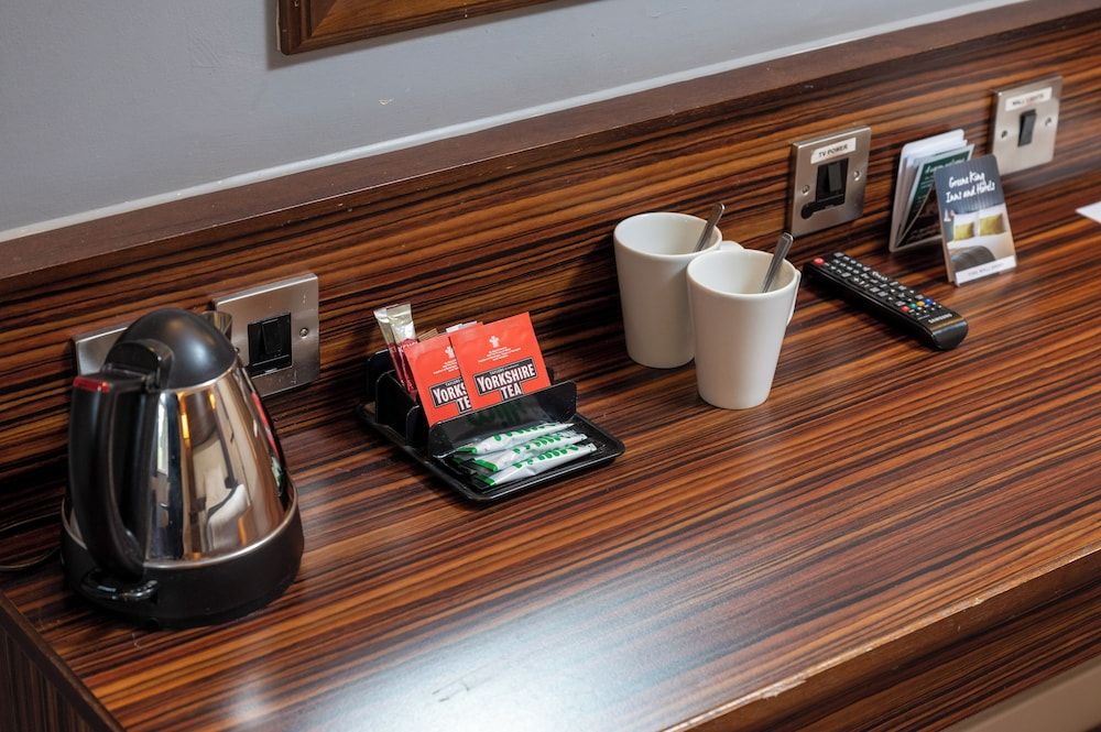 Fernhurst Lodge by Greene King Inns Family Room 5