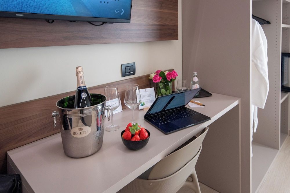 Ile Hotel Junior Suite Tripla con terrazzo 18