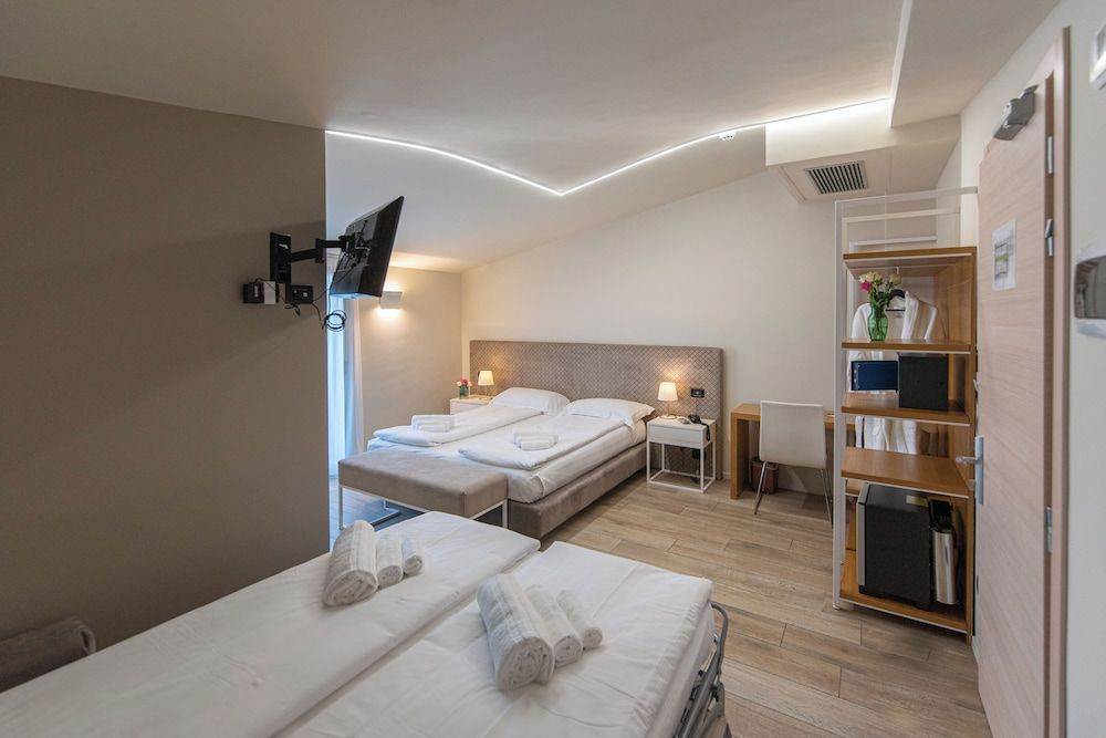 Ile Hotel Junior Suite Quadrupla con terrazzo 2