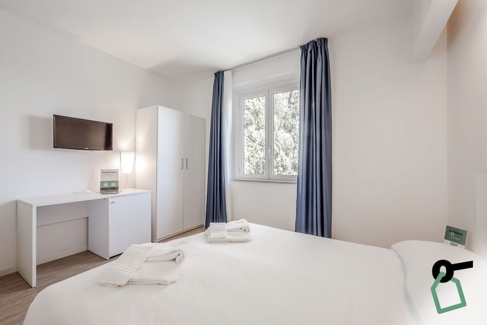 Comfort Triple Room