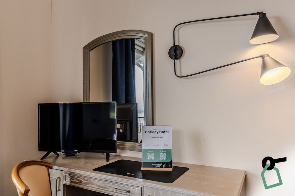 Hotiday Room Collection - Stresa Classic Double Room, Balcony 23