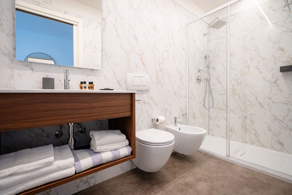 Hotiday Grado Marina Deluxe Double Room, Sea View 4