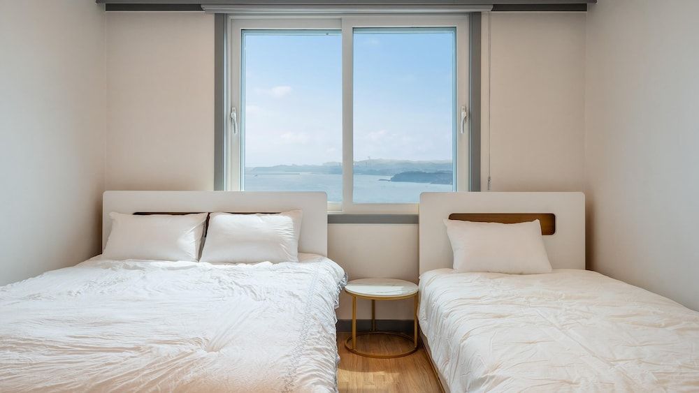 Donghae Hill Stay Pension Basic Room, 2 Bedrooms (STAY3(Ocean view,BBQ)) 3