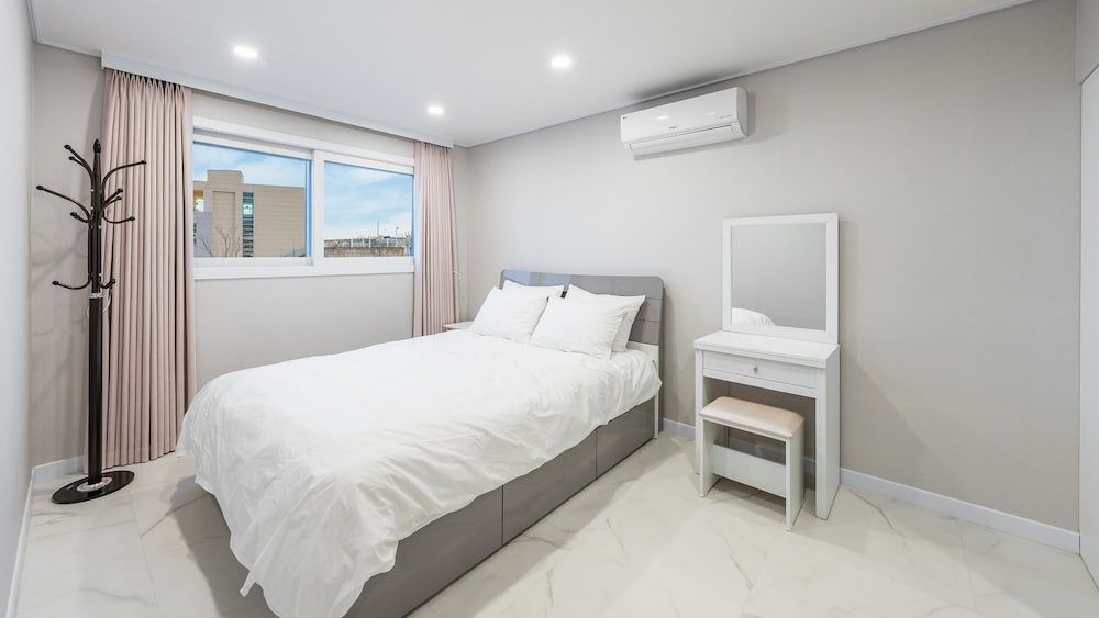 Donghae Hill Stay Pension Basic Room, 2 Bedrooms (STAY1(Ocean view,BBQ)) 2