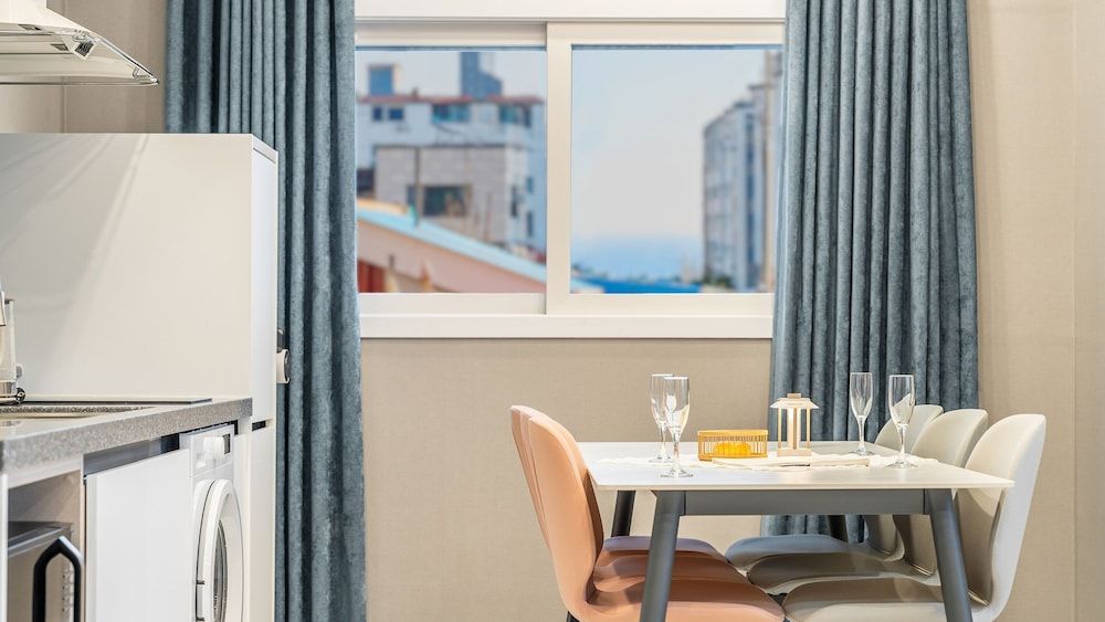 Donghae Hill Stay Pension Basic Room, 2 Bedrooms (STAY1(Ocean view,BBQ)) 14