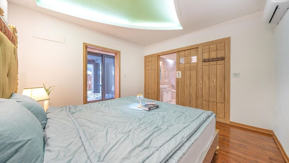 Hoengseong Withpet Village Basic Room, 3 Bedrooms (Yellow Room) 2