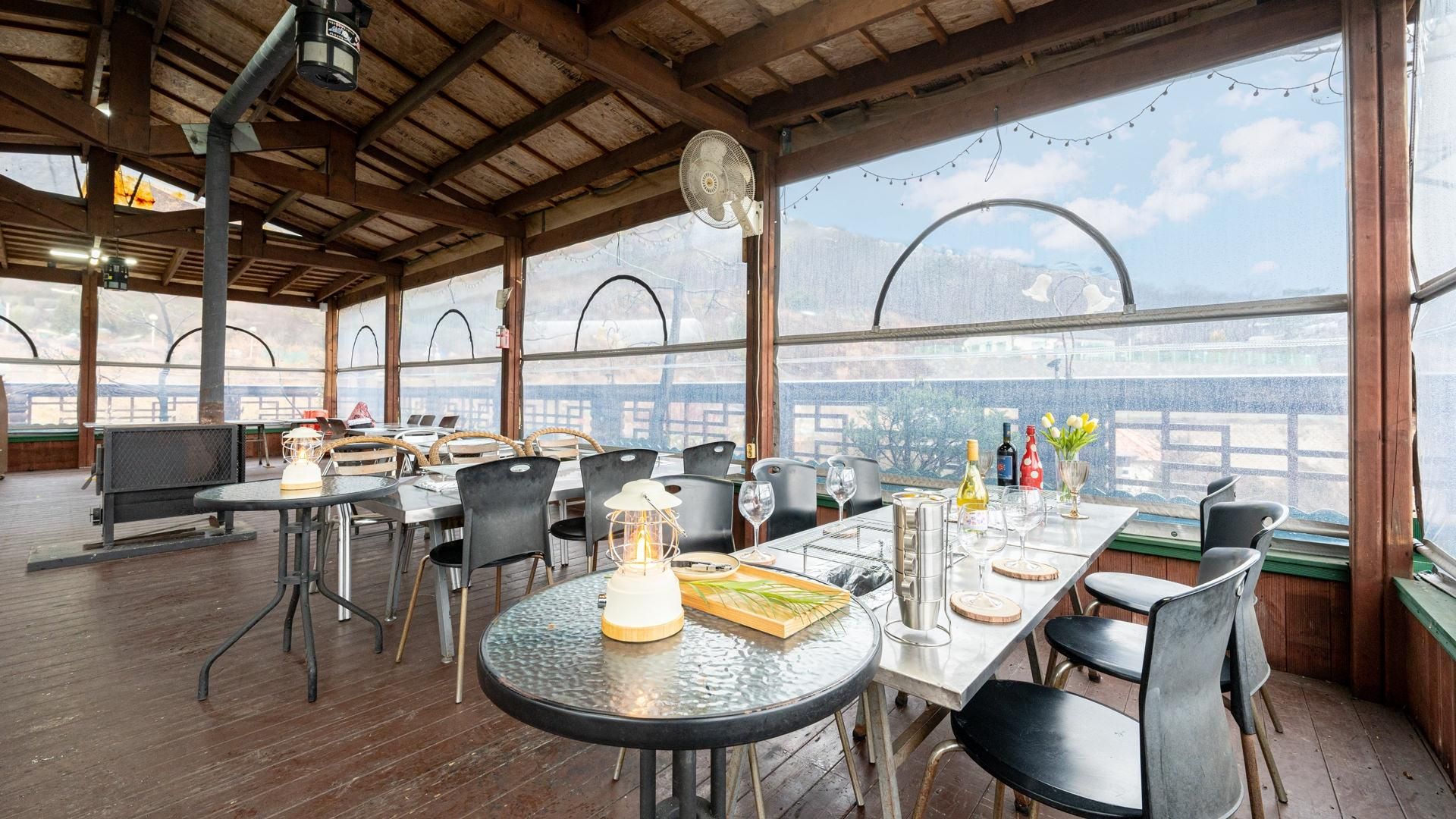 81ad23db6c0af33110207eb0c17bd2e3