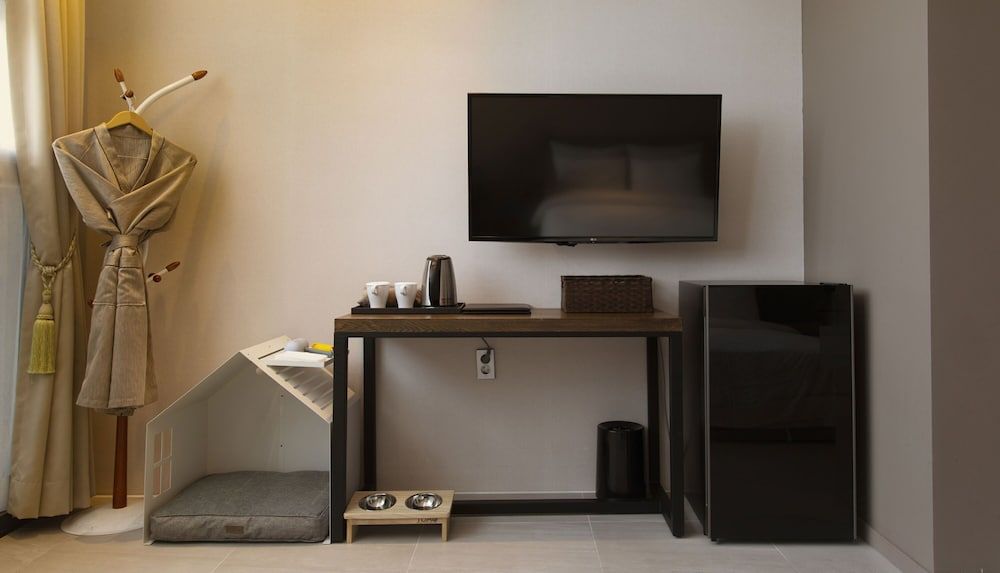 Friemily Pool Villa & Hotel Hotel Friend Standard Room (Pet-Friendly) 3