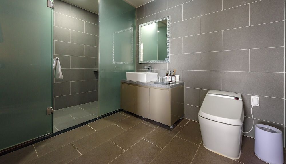 Friemily Pool Villa & Hotel Pool Villa Family Royal Room 4