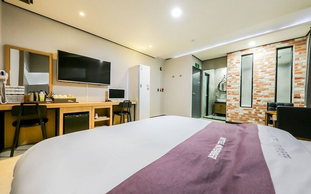 Seosan November Hotel Business Single Room 13