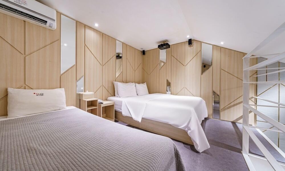 Hotel Yaja Cheongju Terminal Branch Deluxe Suite Room