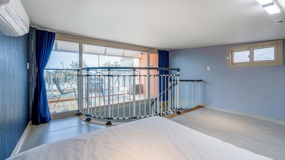 Boeryeong Rainbow Oceanview Pension Basic Room, 1 Bedroom (Room 102, Building A) 2