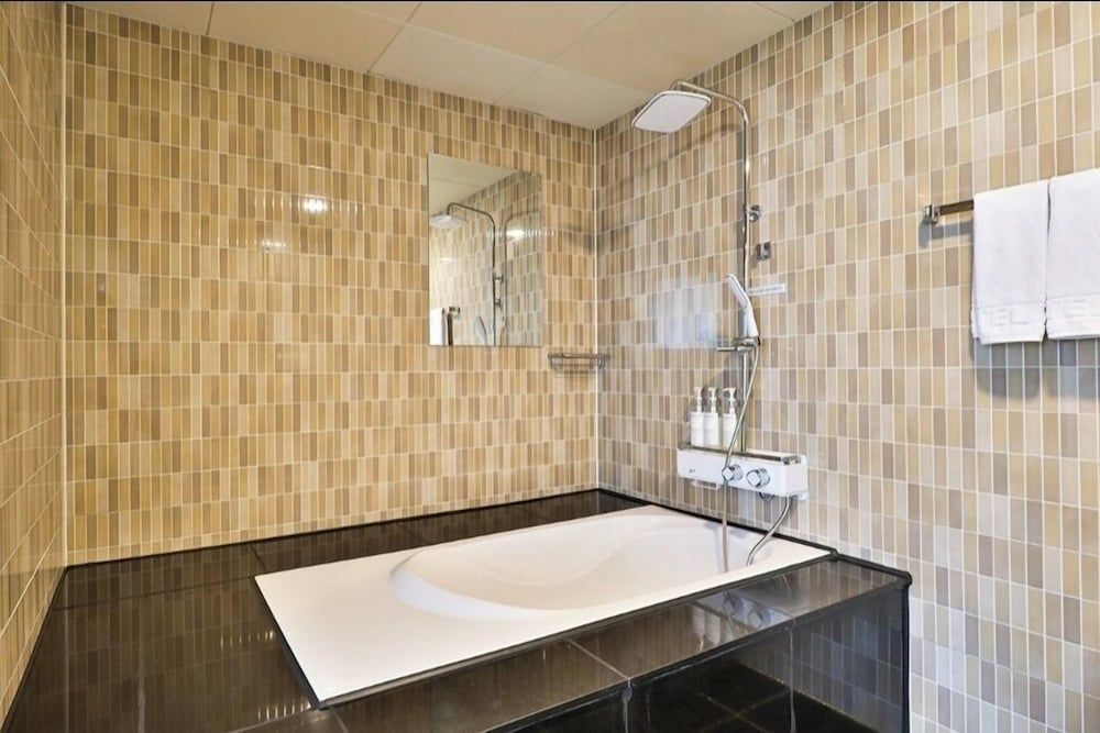 Hotel 701 Superior Room 13