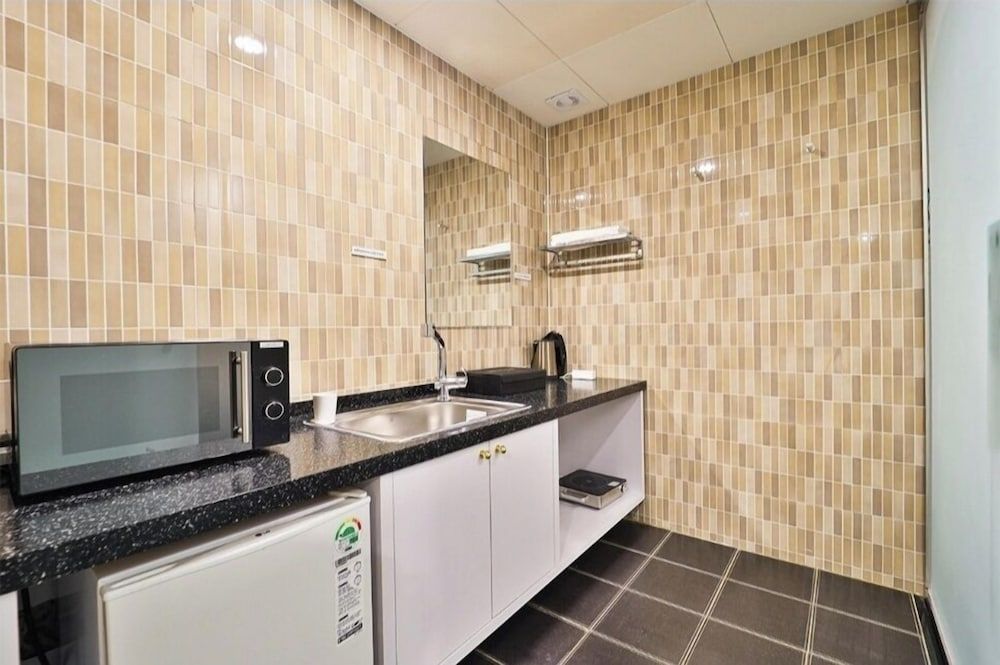 Hotel 701 Superior Twin Room 7