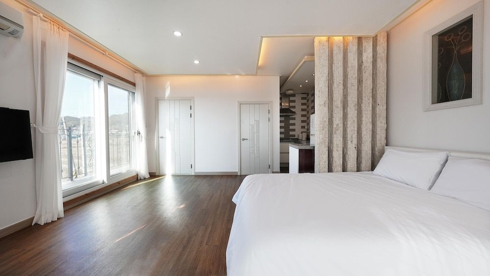Ganghwa Hanabi Pension Basic Room, 1 Bedroom (204)